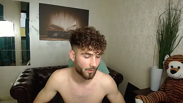 KyloEast online show from 05/20/26, 04:57