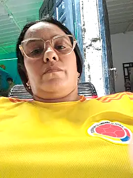 Snapshot of Samanta-42 chatting on 06/23/26, 05:55 Samanta-42 online show from 06/23/26, 05:55