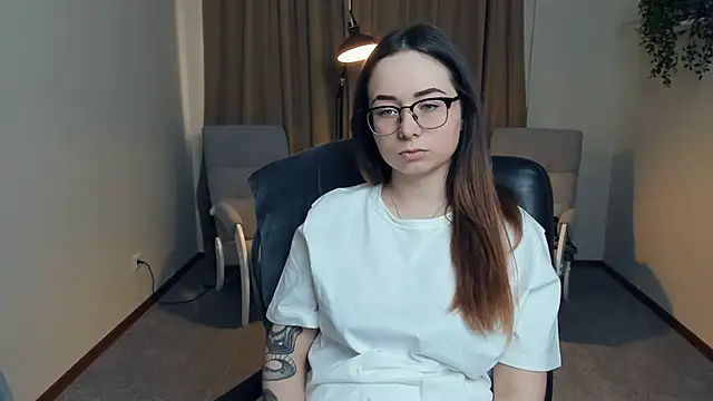 NadaRudeen online show from 04/18/26, 12:42