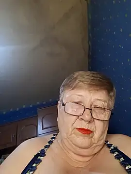 Letty Gaby online show from 04/19/26, 07:27