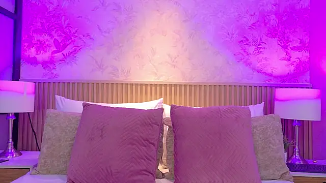 Darcy glow  online show from 05/09/26, 11:48