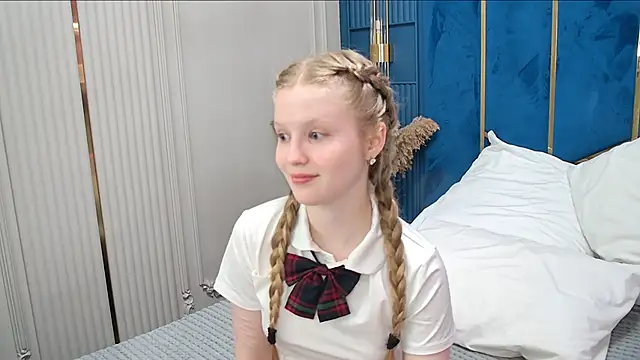 LilianHowards online show from 05/31/26, 09:49