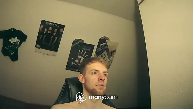 Snapshot of Milkyman7 chatting on 12/22/24, 09:53 Milkyman7 online show from 12/22/24, 09:53