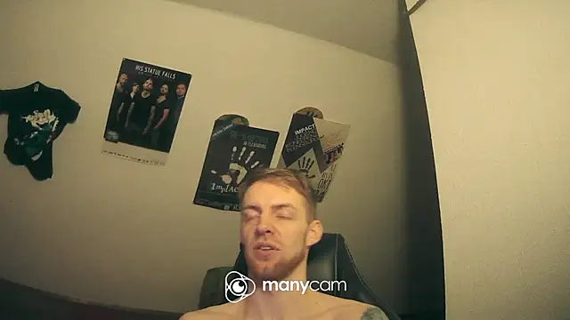 Snapshot of Milkyman7 chatting on 12/23/24, 12:57 Milkyman7 online show from 12/23/24, 12:57