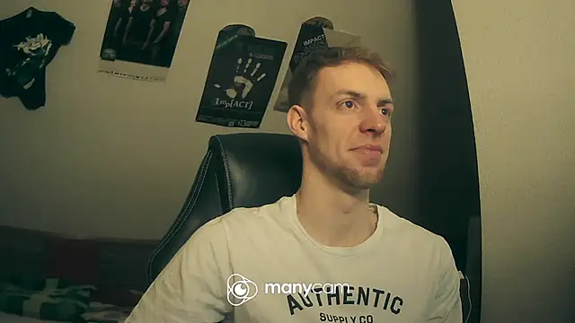 Snapshot of Milkyman7 chatting on 02/15/25, 09:26 Milkyman7 online show from 02/15/25, 09:26