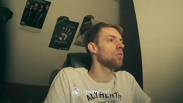 Snapshot of Milkyman7 chatting on 03/09/25, 12:31 Milkyman7 online show from 03/09/25, 12:31