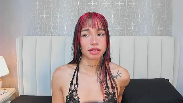 Tori Gaviria online show from 05/03/26, 12:22