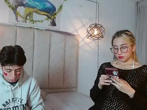 mrandmrsvixencs online show from 04/29/26, 02:32