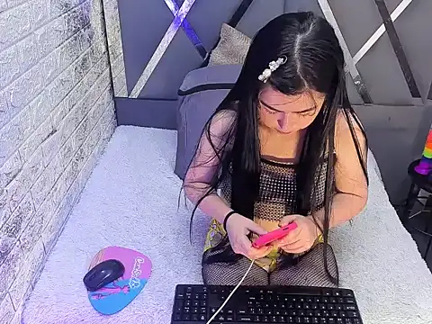 julietaflame online show from 05/07/26, 01:38
