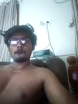Snapshot of singaram190 chatting on 04/21/26, 06:31 singaram190 online show from 04/21/26, 06:31
