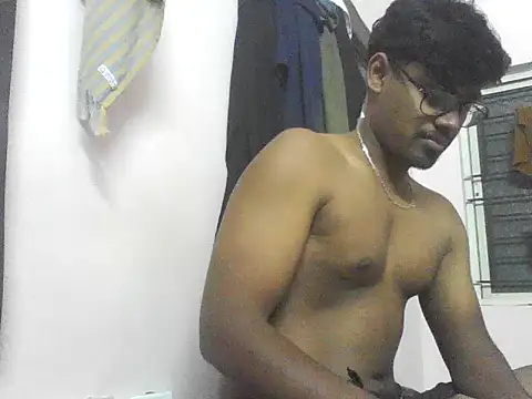 Snapshot of singaram190 chatting on 07/11/26, 06:43 singaram190 online show from 07/11/26, 06:43