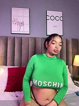 LilyFoox online show from 05/15/26, 12:56