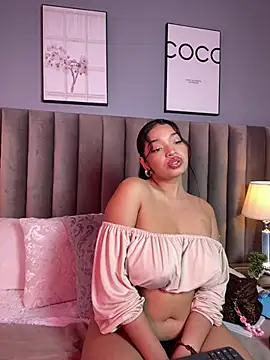 LilyFoox online show from 05/26/26, 12:56