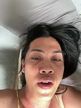 Majesticaaurax online show from 04/17/26, 06:38