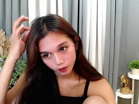 Snapshot of marie_castro chatting on 04/30/26, 08:57 marie castro online show from 04/30/26, 08:57