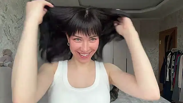 LuisaAlconcel online show from 05/02/26, 01:38