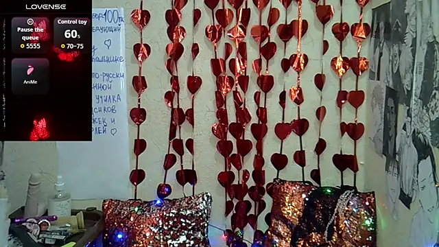 Margaret Sweet  online show from 06/11/26, 02:11