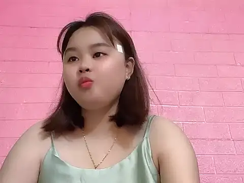 NhungNhun789 online show from 05/03/26, 07:20