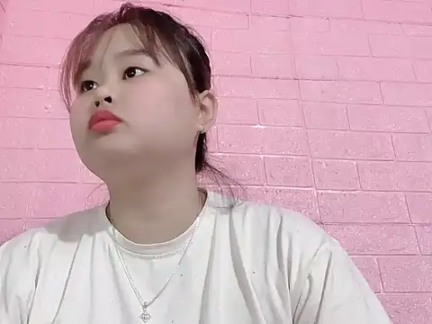 NhungNhun789 online show from 05/26/26, 07:26