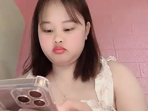 NhungNhun789 online show from 05/26/26, 07:32