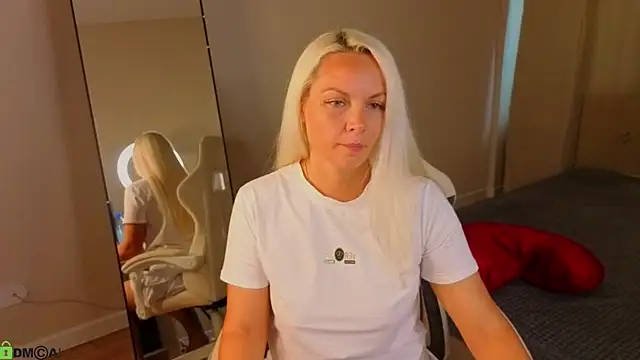 April Nelson online show from 06/16/26, 02:58