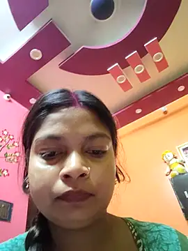 Simupaul001 online show from 05/05/26, 09:23