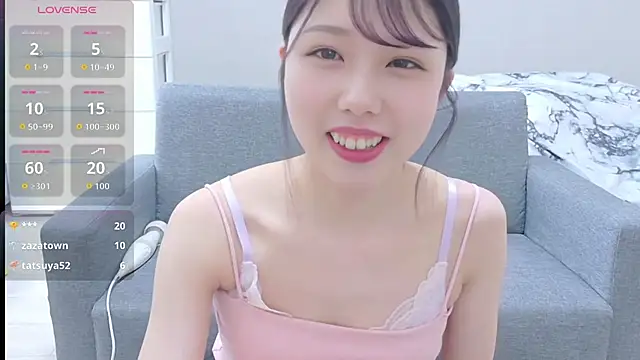 Minamina2 online show from 06/06/26, 11:09