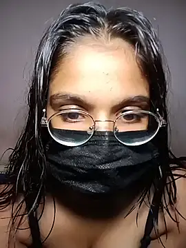 Snapshot of Your_SugarBaby- chatting on 06/21/26, 05:59 Your SugarBaby- online show from 06/21/26, 05:59