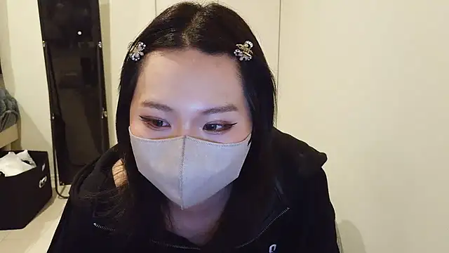 HoodingAlar online show from 05/10/26, 11:48