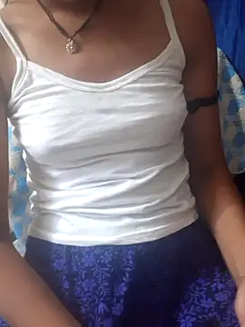 Kamini rani online show from 04/25/26, 08:17