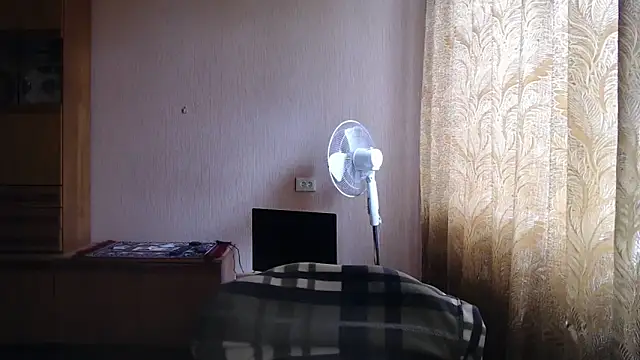AlinaxJames online show from 05/29/26, 08:34