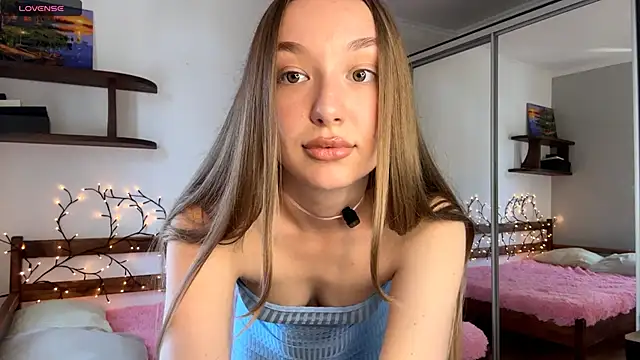 LessieKeisker online show from 05/21/26, 10:22