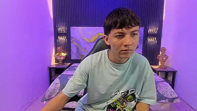 Marcello Vega online show from 04/20/26, 02:09