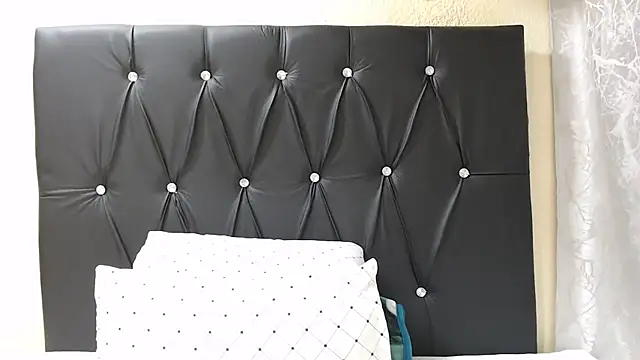 SexyBadGirl20 online show from 05/06/26, 06:02