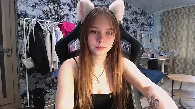 Princess Mira online show from 07/24/26, 10:46