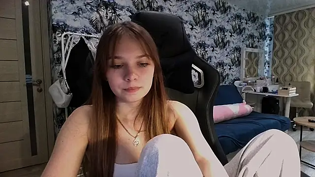 Princess Mira online show from 07/28/26, 11:17
