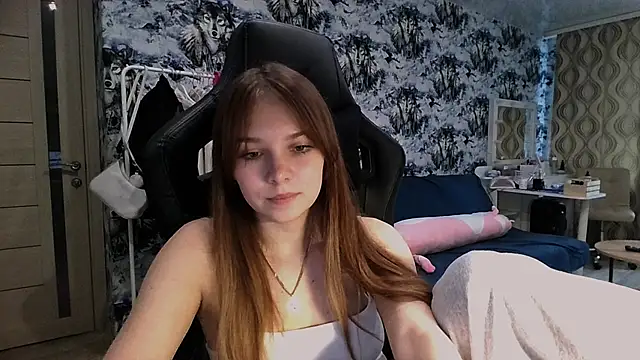 Princess Mira online show from 07/28/26, 12:48