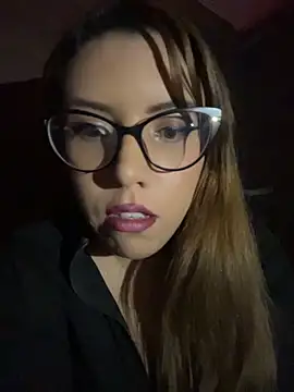 AliceMtz online show from 05/13/26, 09:22