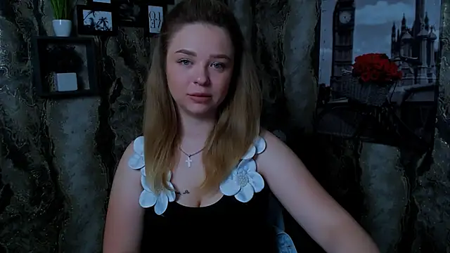 NicoleAura online show from 06/01/26, 06:26