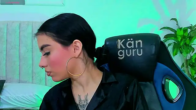 isabella hv online show from 06/13/26, 06:39