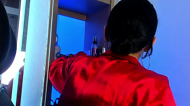isabella hv online show from 06/26/26, 06:45