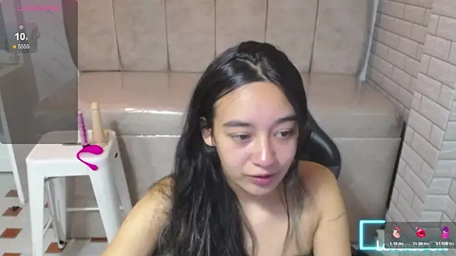 Snapshot of Little_Samy_v chatting on 05/29/26, 09:13 Little Samy v online show from 05/29/26, 09:13