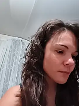 Snapshot of BaileyMFox chatting on 05/17/26, 03:41 BaileyMFox online show from 05/17/26, 03:41