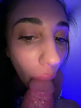 Briana bri11 online show from 04/21/26, 04:19