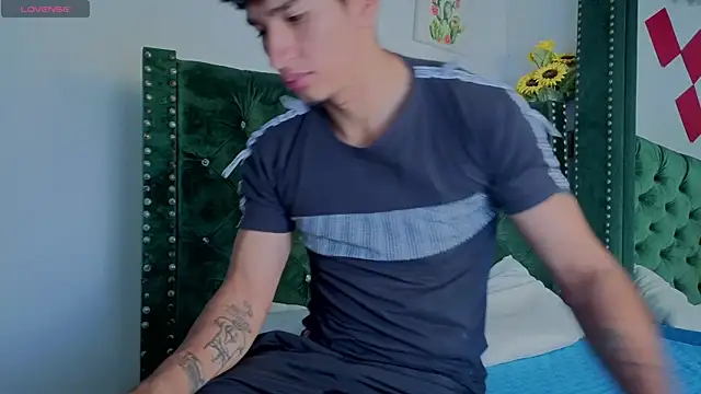 Zayn Moretti online show from 07/16/26, 01:50