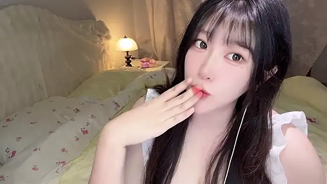 SweetButWildbaby online show from 05/14/26, 01:40