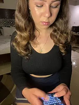 DirtyDiannaX online show from 04/18/26, 06:45