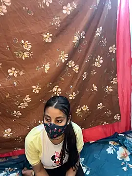 CuteHaseena online show from 04/27/26, 08:45