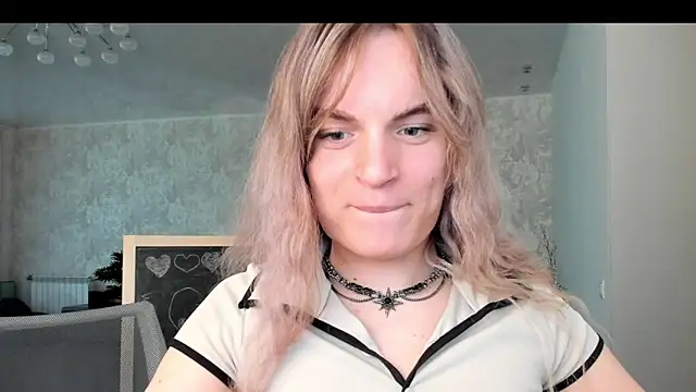 milliKira006 online show from 04/26/26, 01:09