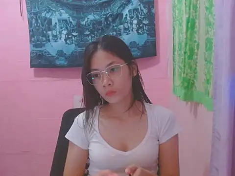 Sweetsexylady19 online show from 05/31/26, 04:09